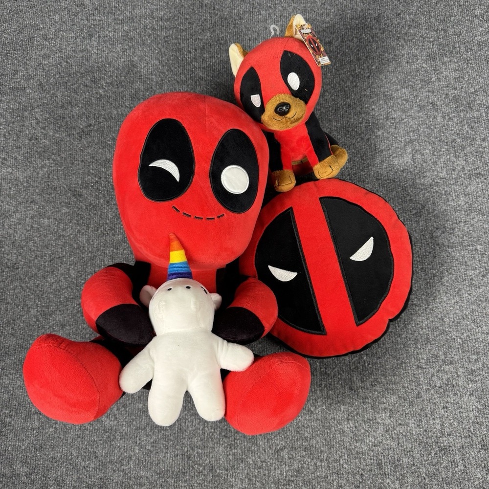 Kidrobot HugMe Marvel Deadpool with Unicorn Plush Hero 16"‎ Inch Figure (3)